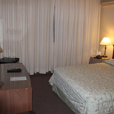 Ermitage Hotel Montevideo Buitenkant foto
