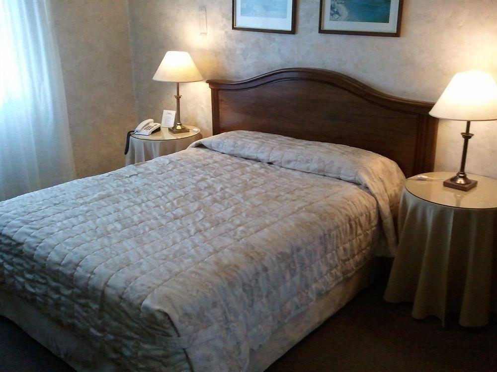 Ermitage Hotel Montevideo Buitenkant foto