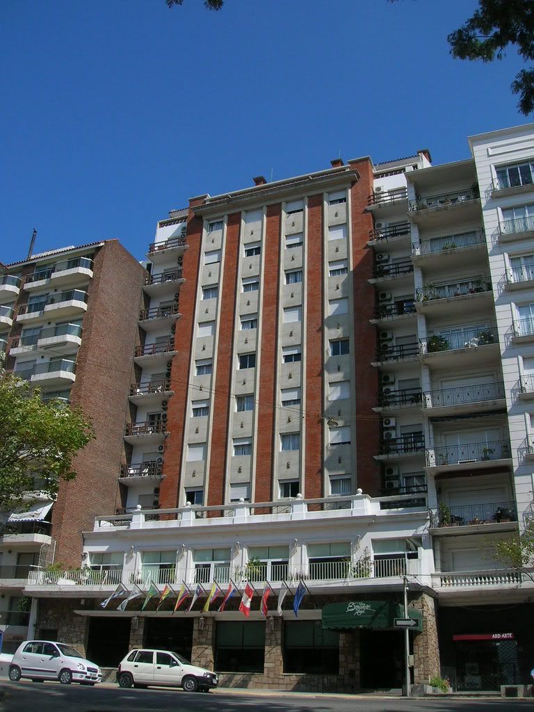 Ermitage Hotel Montevideo Buitenkant foto